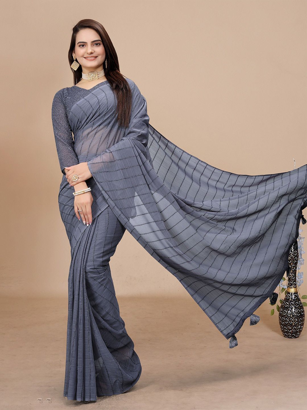 Dhimhi Women's Striped Pure Chiffon Saree