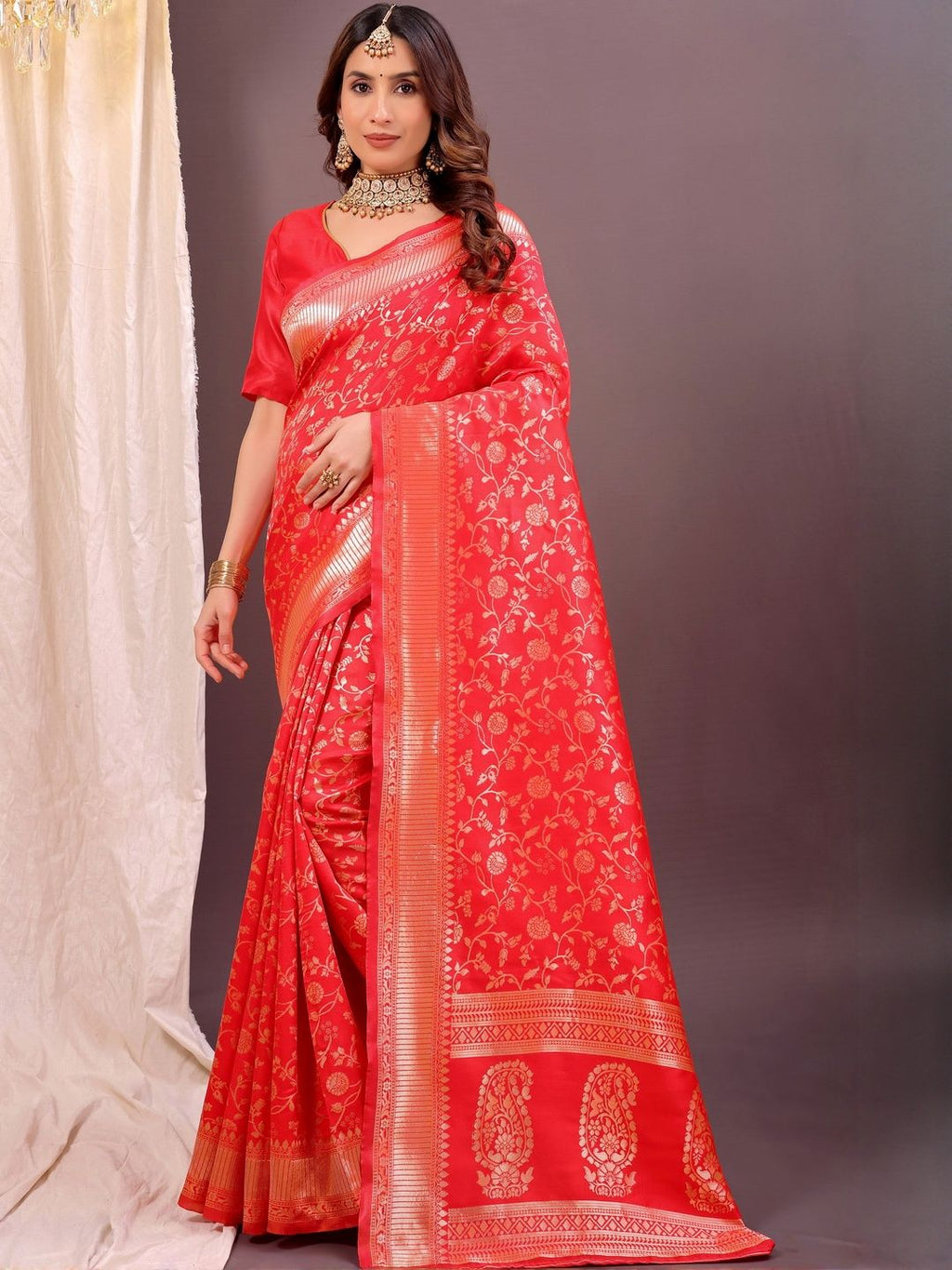 Dhimhi Women's Red Silk Cotton Woven Design Sarees