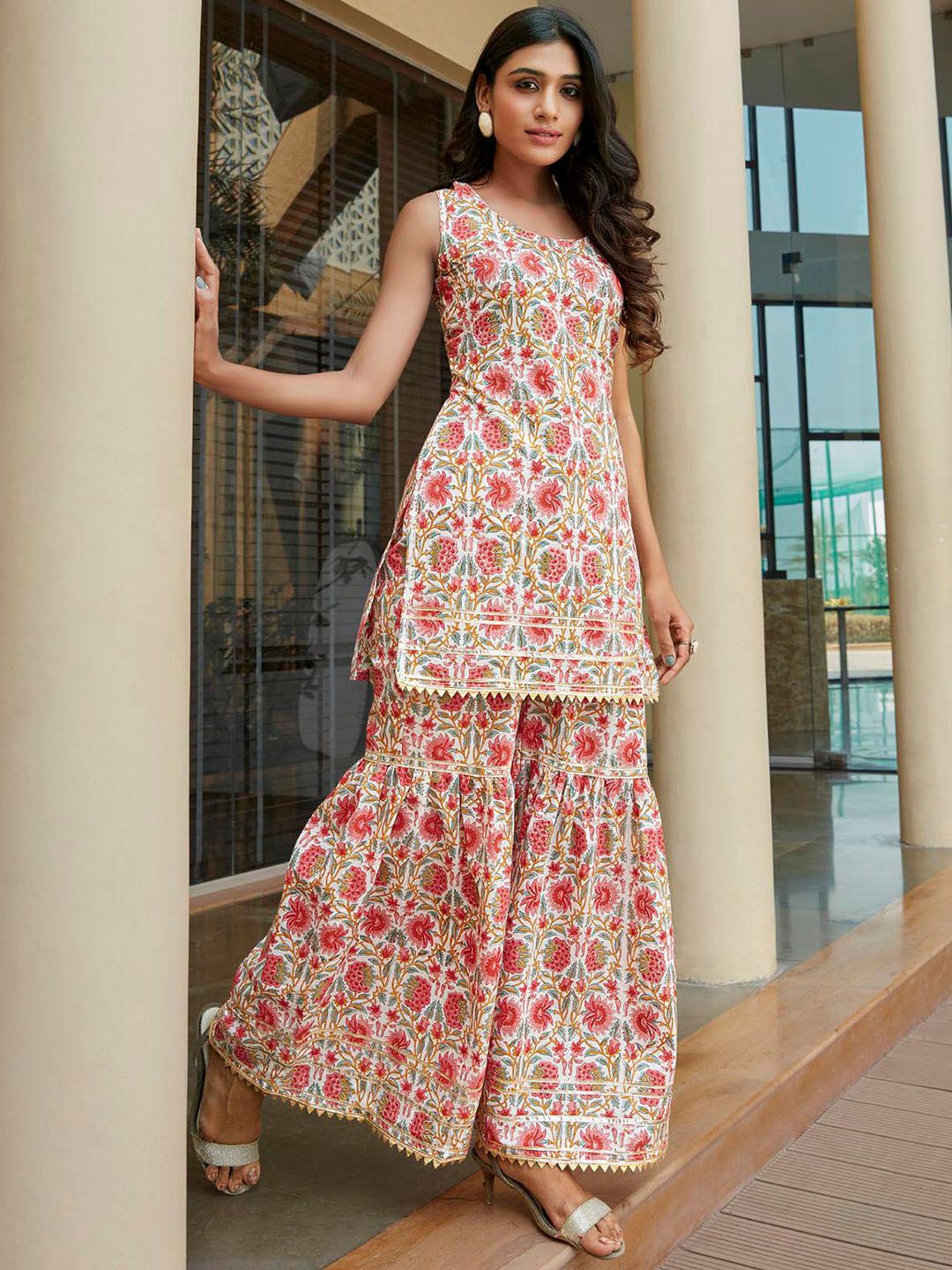 Dhimhi Women's Floral Printed Sleeveless Gotta Patti Pure Cotton Straight Kurta With Sharara