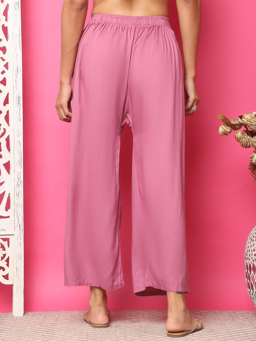 Dhimhi Women's Flared Palazzos