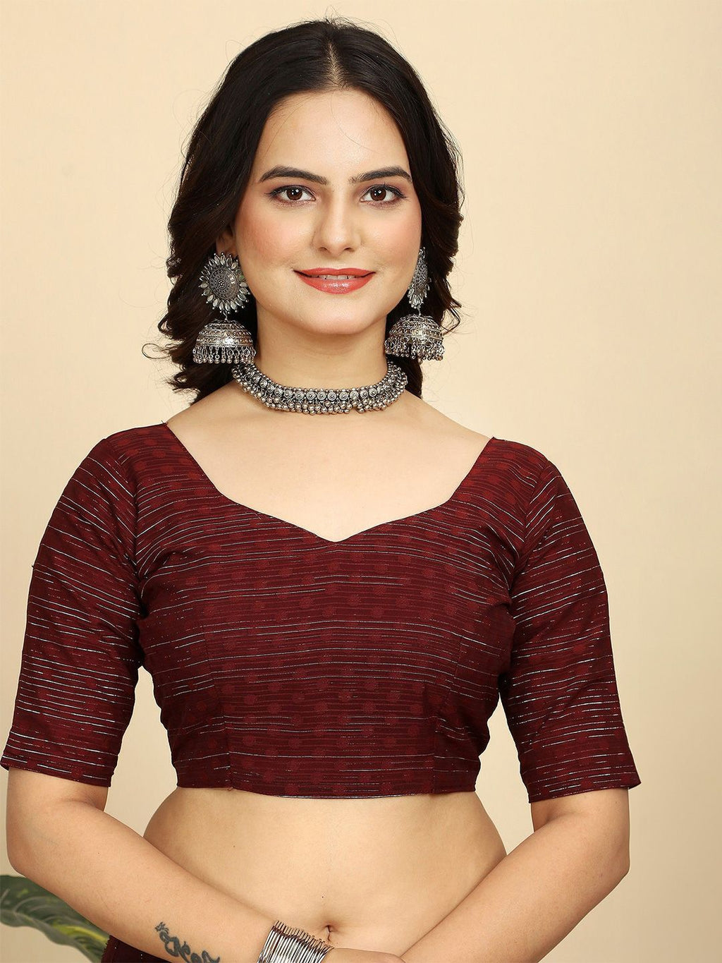 Dhimhi Women's Striped Pure Chiffon Saree