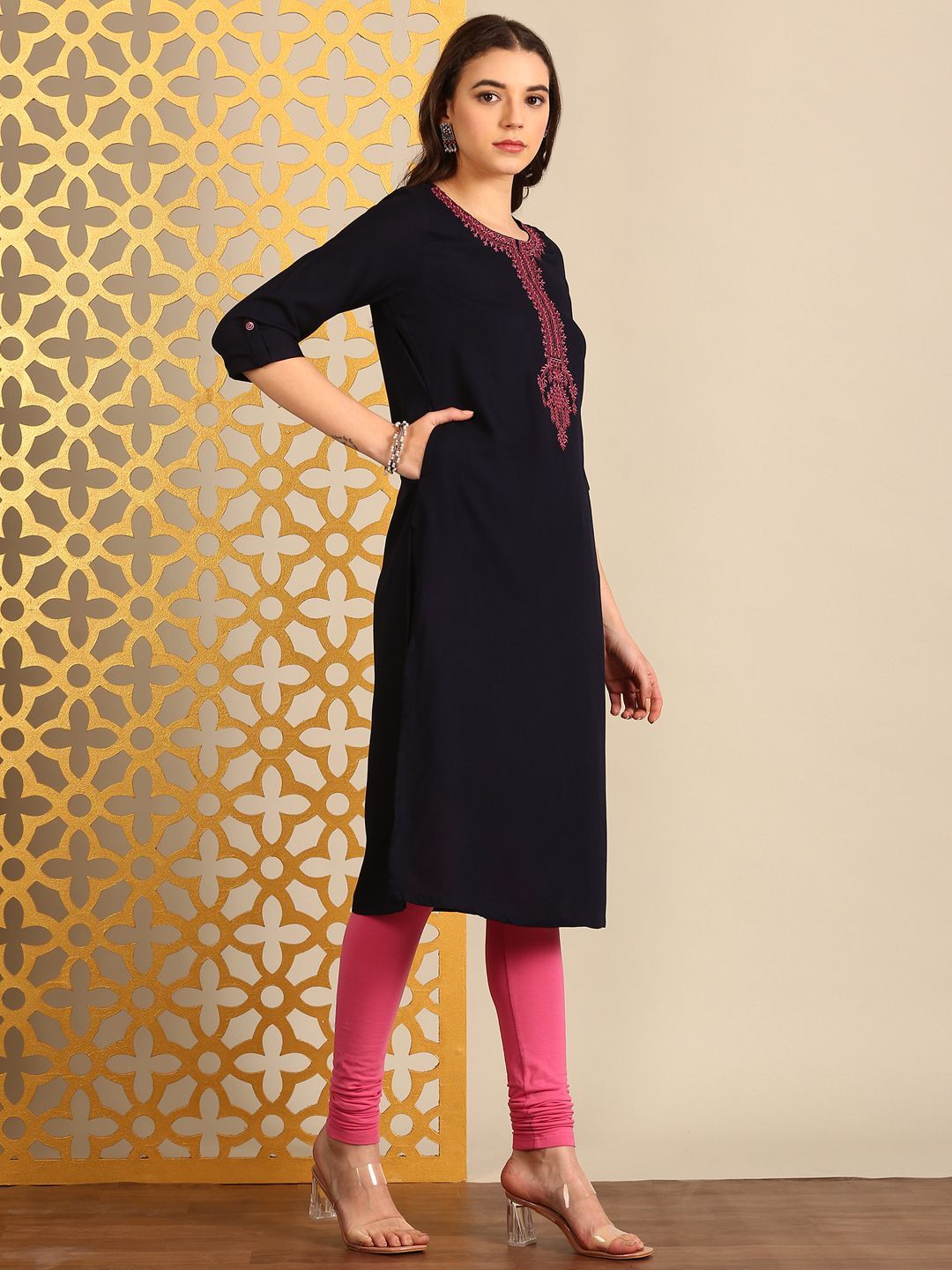 Floral Yoke Design Round Neck Thread Work Straight Kurta