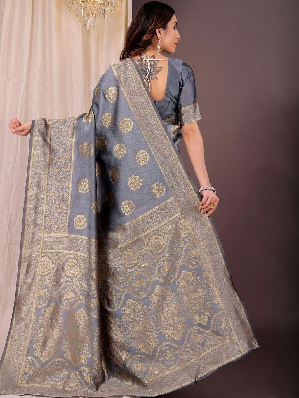 Dhimhi Women's Grey Silk Cotton Woven Design Sarees