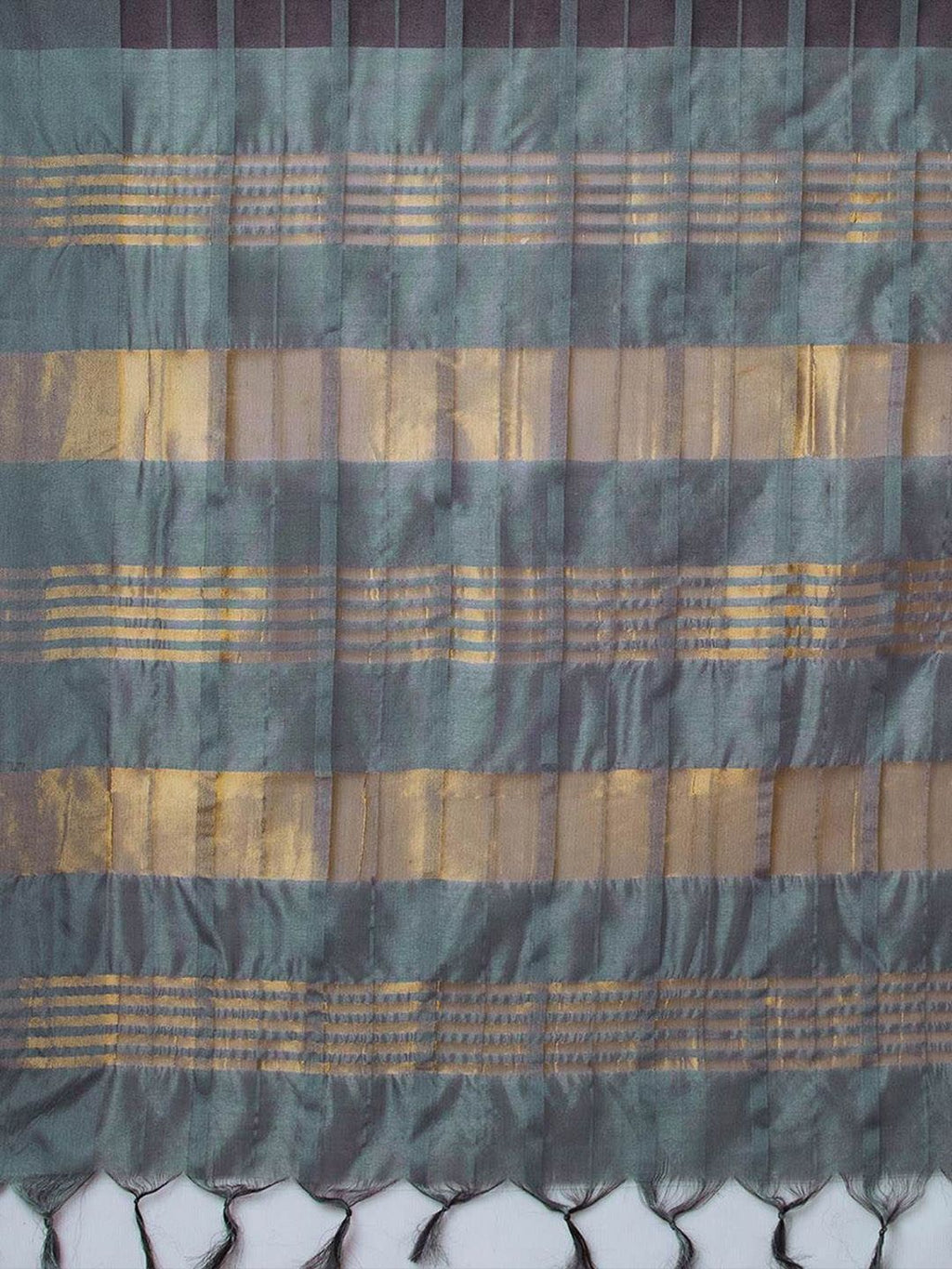 Dhimhi Women's Woven Design Checked Zari Saree