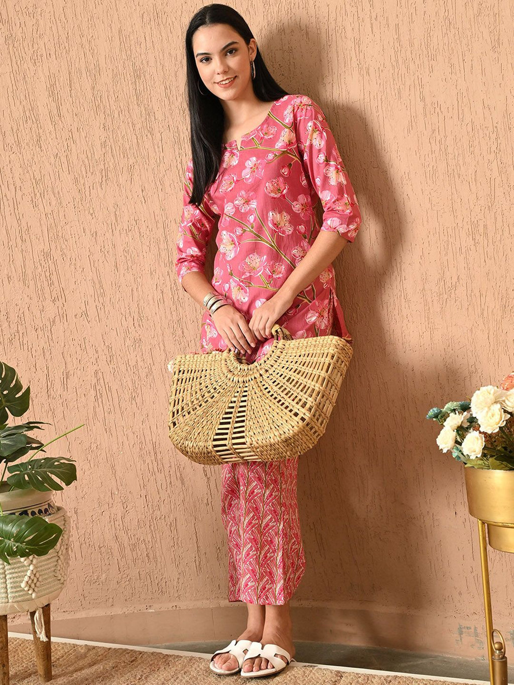 Dhimhi Women's Floral Printed Pure Cotton Kurti with Trousers