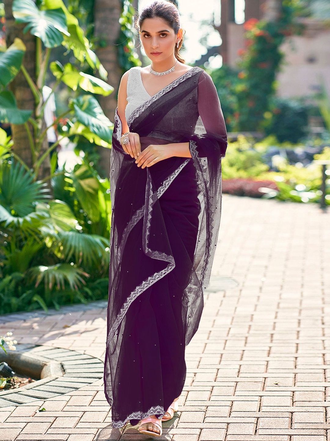 Dhimhi Women's Embellished Beads and Stones Supernet Saree