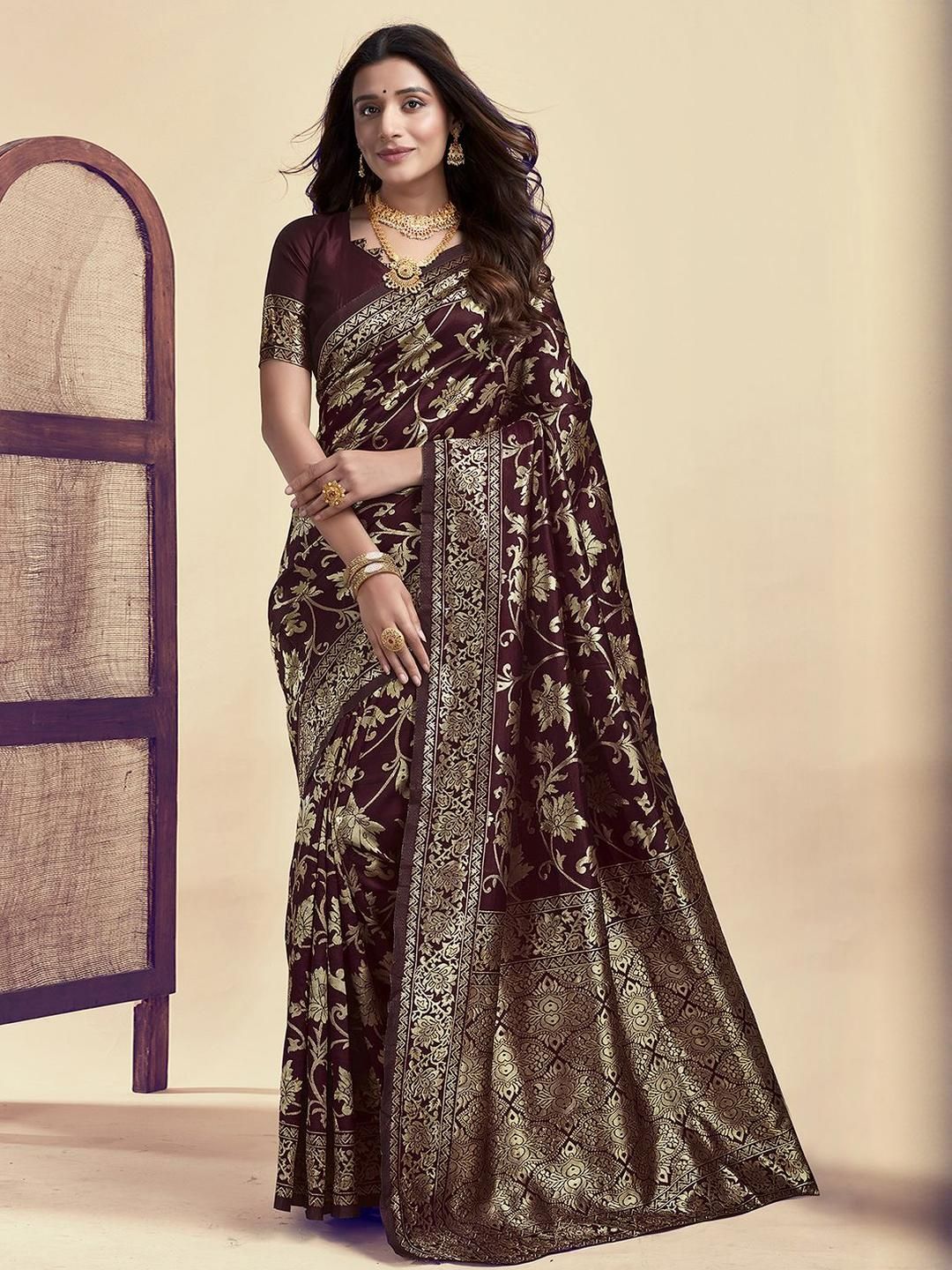 Dhimhi Women's Woven Design Zari Silk Blend Banarasi Saree