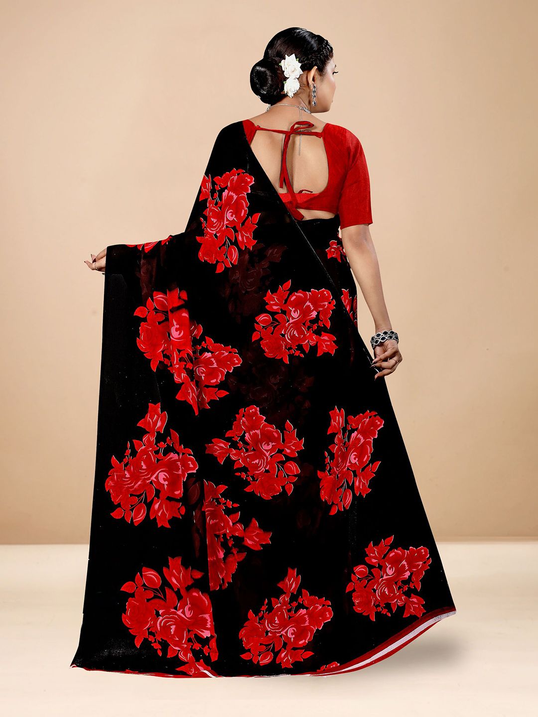 Dhimhi Women's Floral Poly Georgette Designer Saree