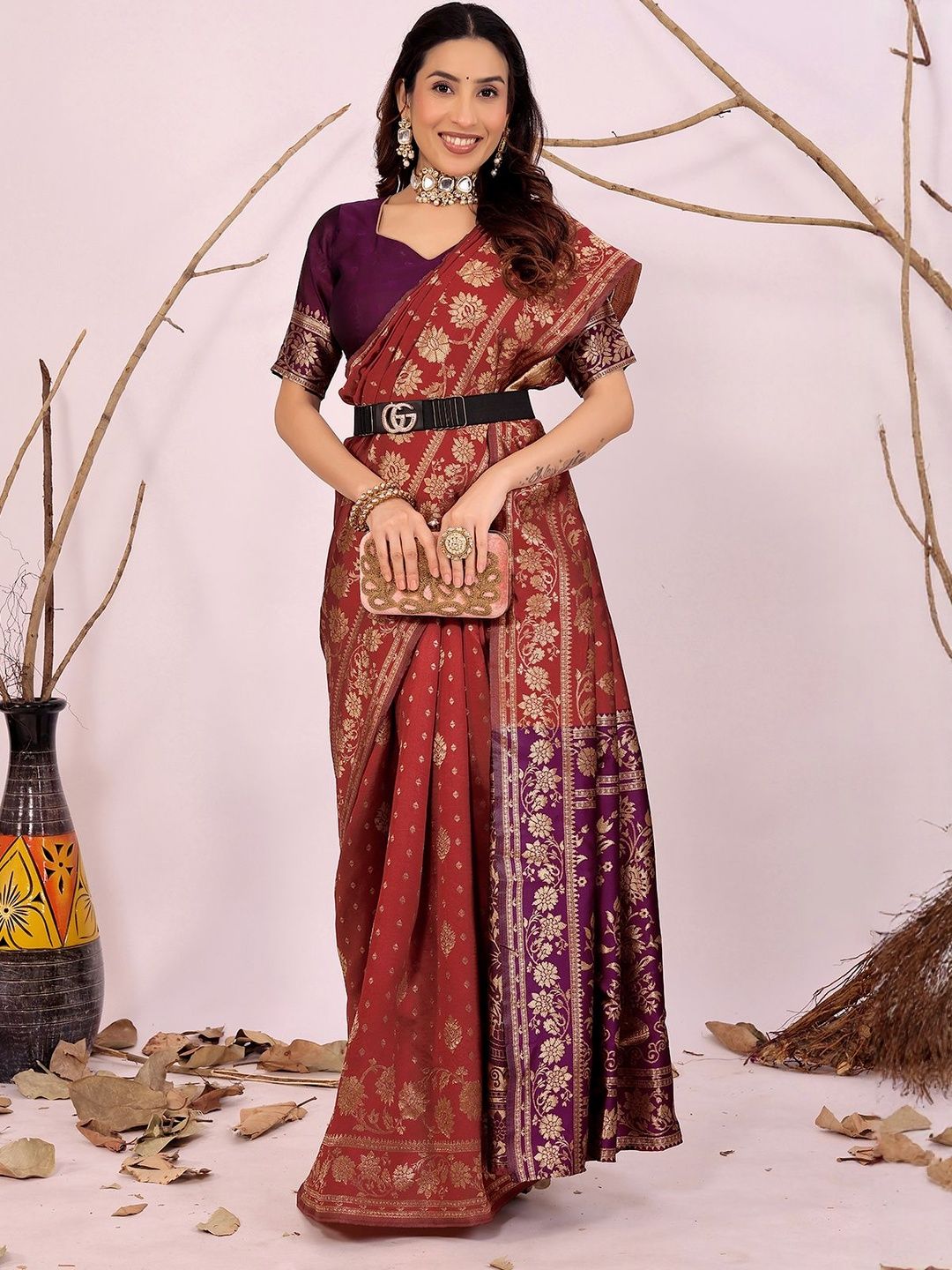Dhimhi Women's Maroon Woven Design Silk Cotton Kanjeevaram Sarees