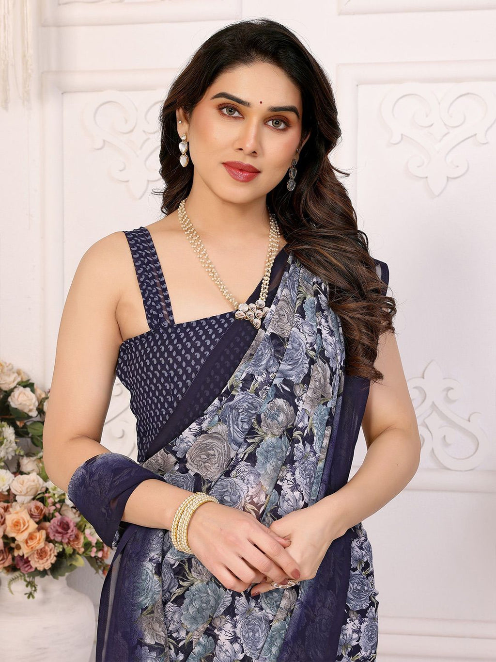 Dhimhi Women's Floral Pure Georgette Saree