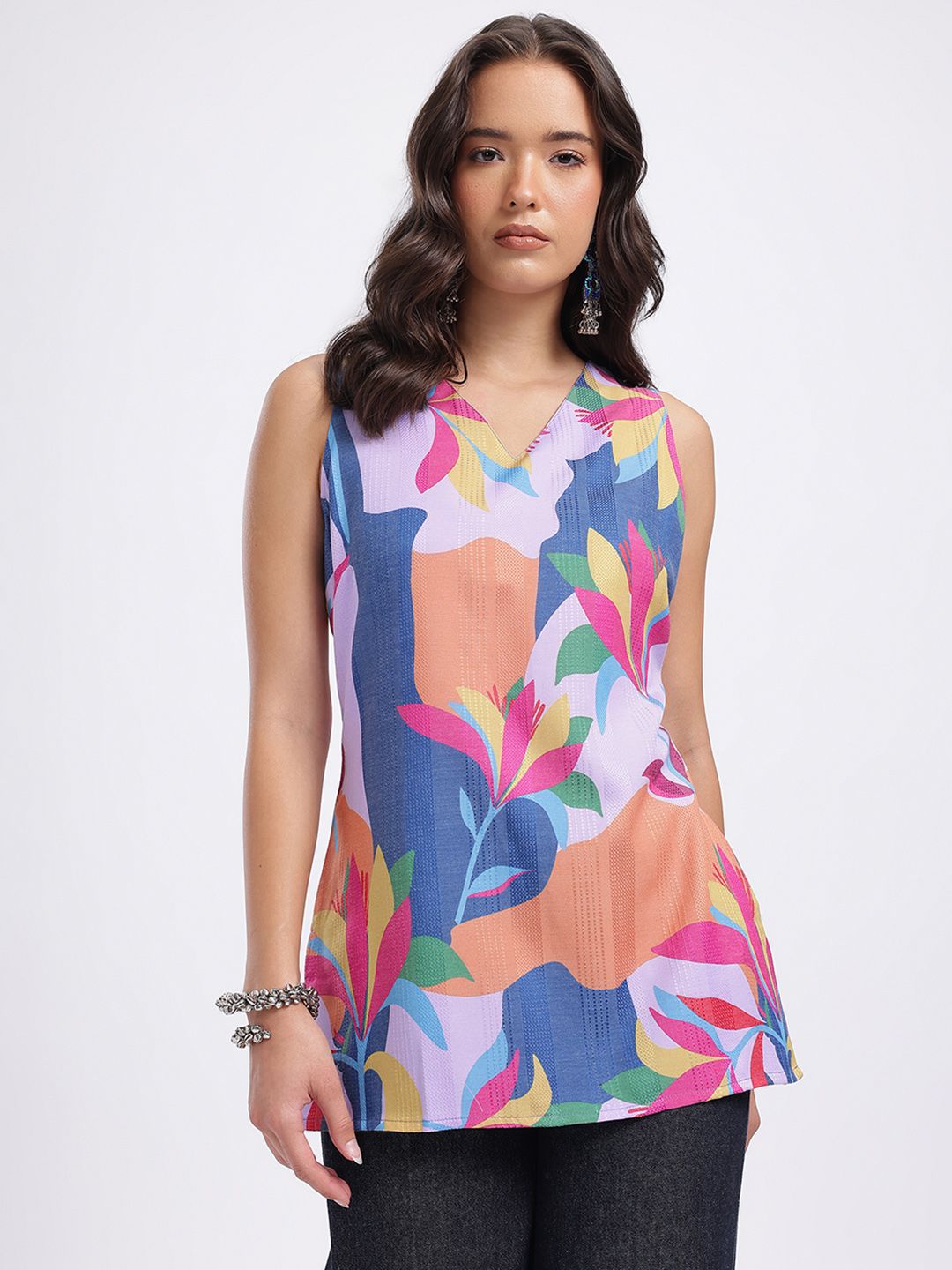 Dhimhi Women's Abstract Print Sleeveless Kurti Top