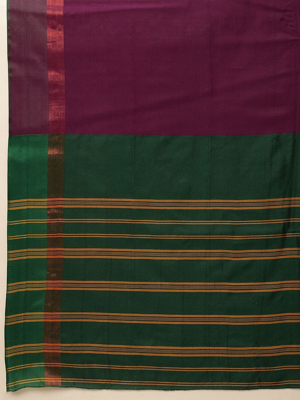 Dhimhi Women's Zari Banarasi Saree