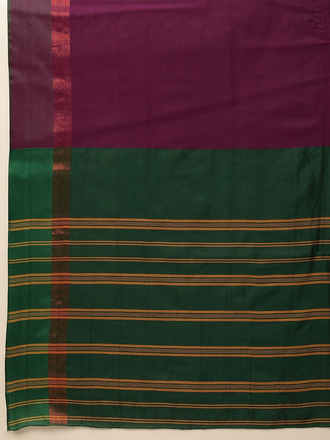 Dhimhi Women's Zari Banarasi Saree