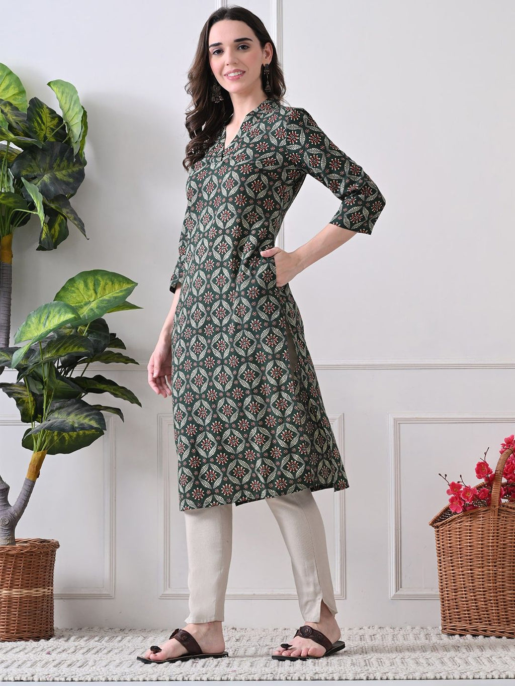 Women Cotton Floral Printed Kurta