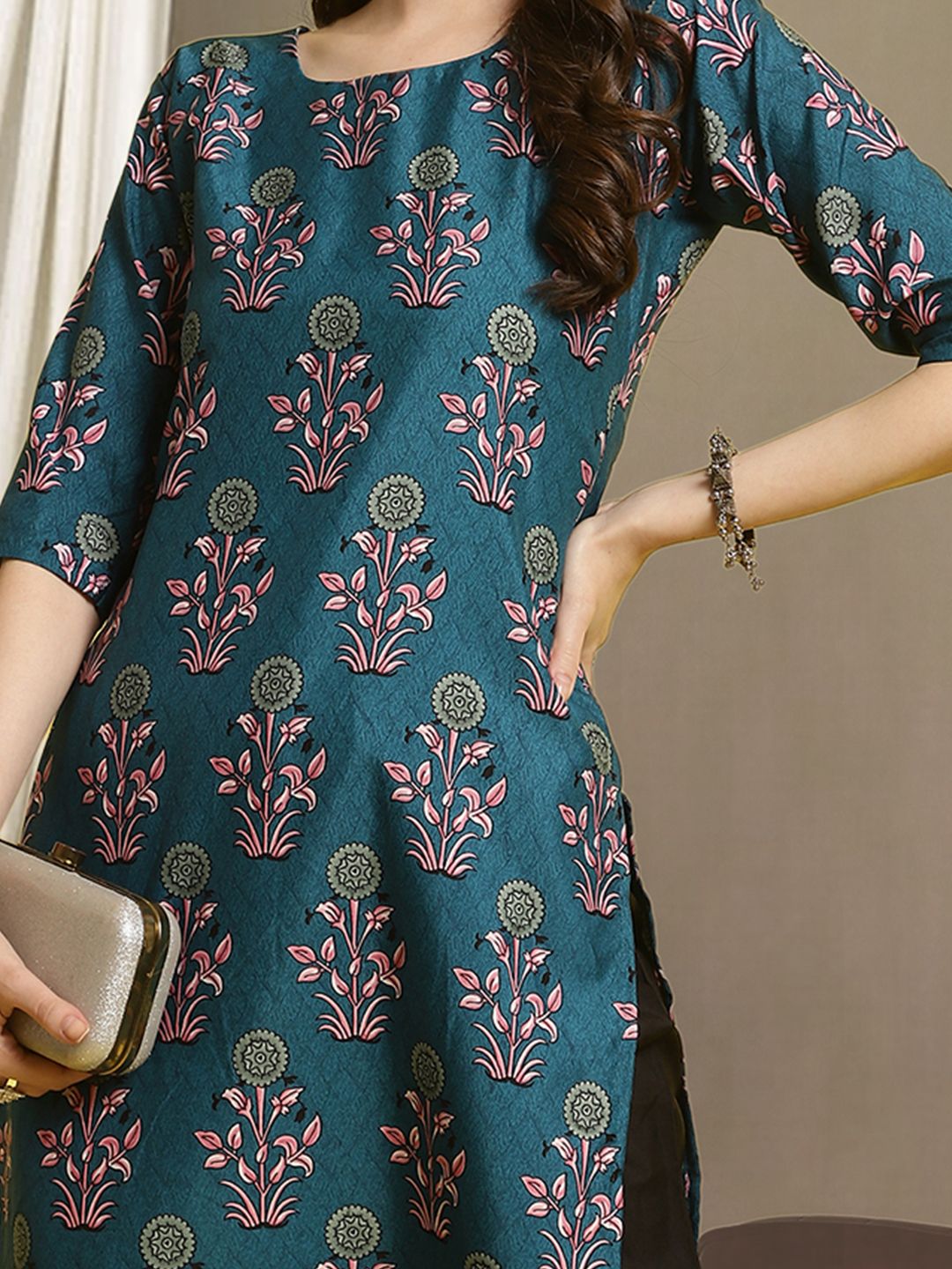 Dhimhi women's ethnic motifs printed kurta set with round neck straight kurta and matching trousers, showcasing traditional design.