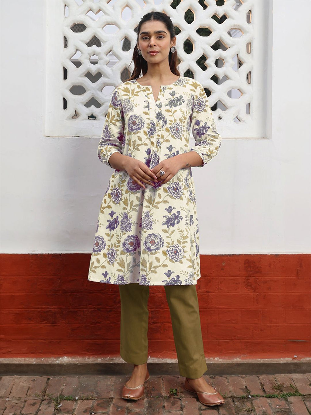 Dhimhi Women's Floral Printed Pure Cotton A-line Tunic