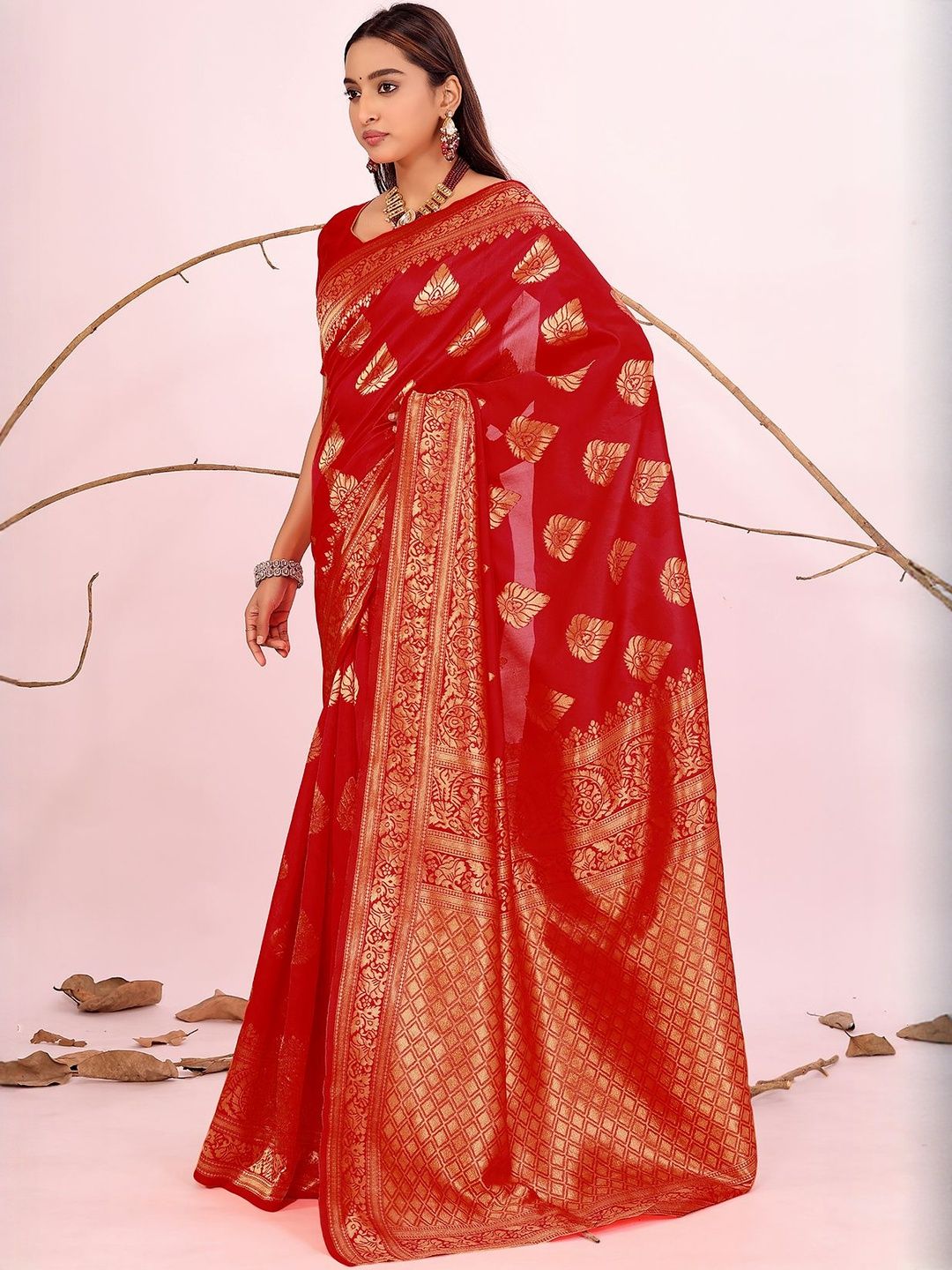 Dhimhi Women's Maroon Silk Cotton Woven Design Sarees