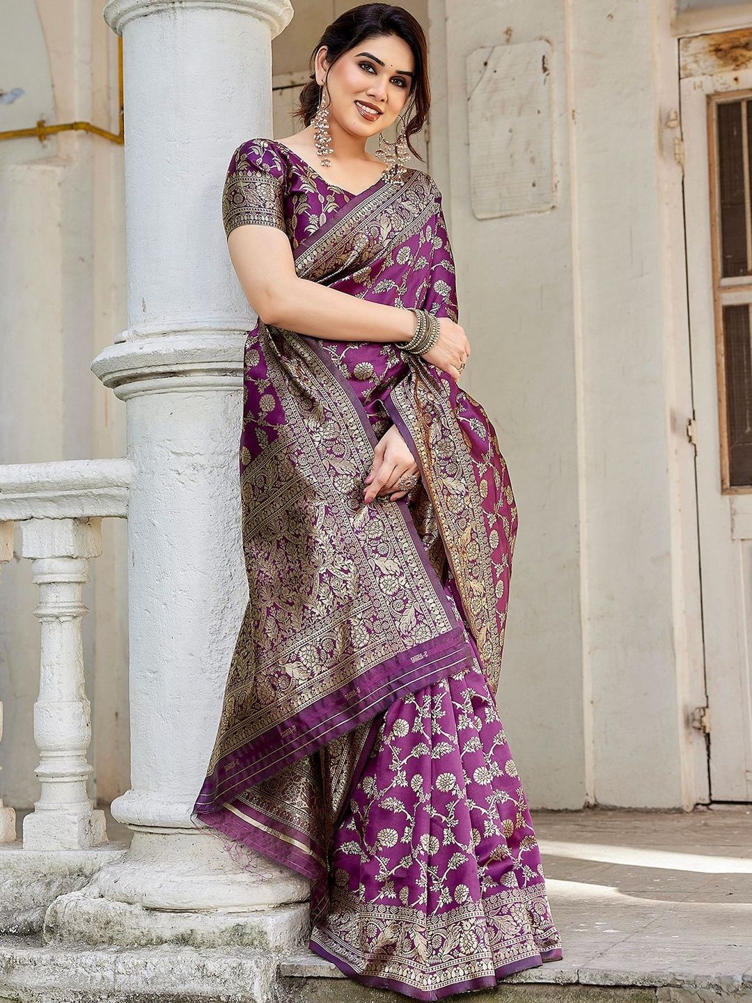 Dhimhi Women's Woven Design Zari Art Silk Handloom Banarasi Saree