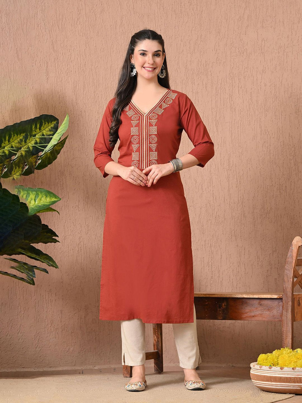 Geometric Embroidered Thread Work V-Neck Pure Cotton Kurta