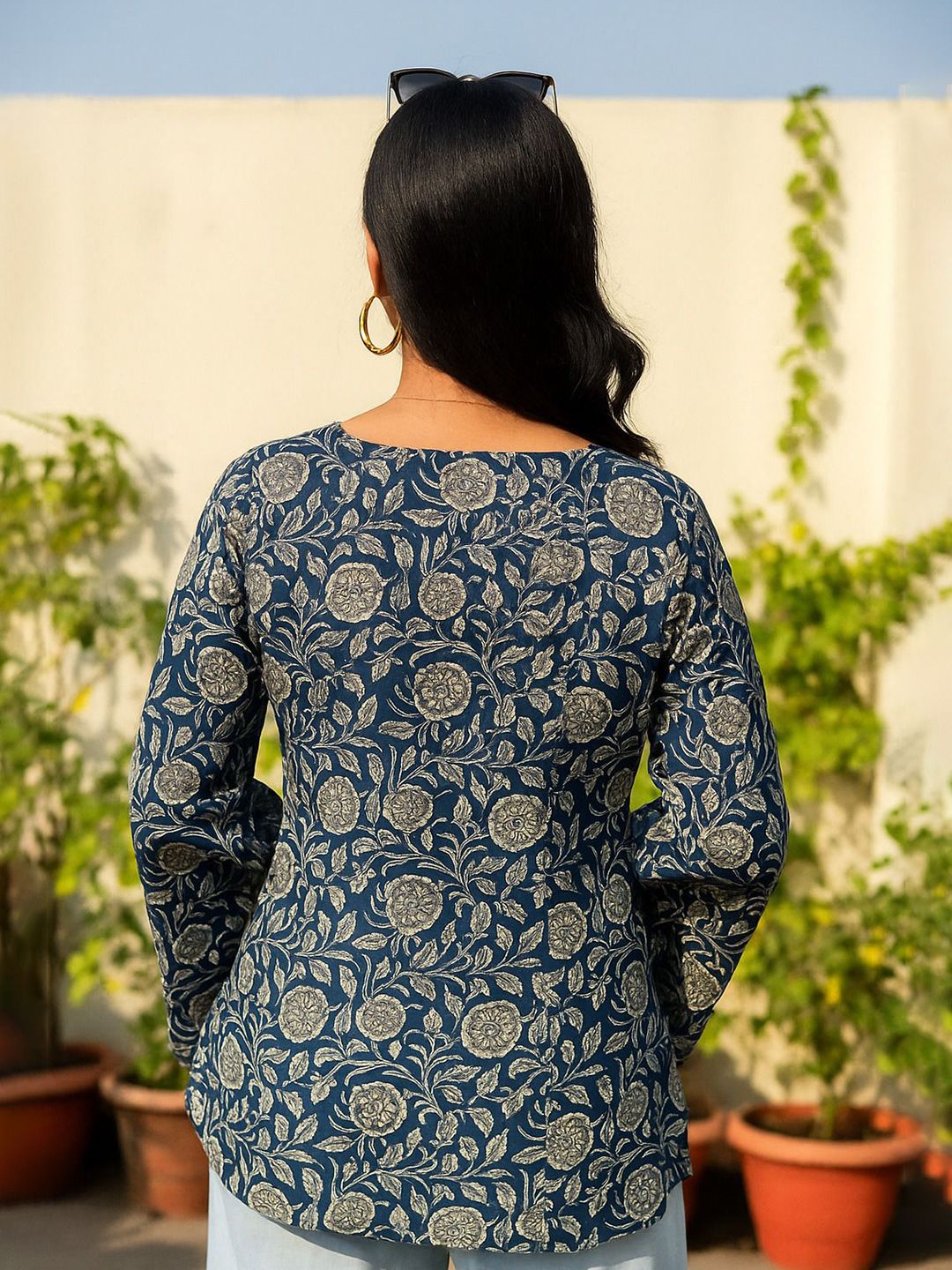 Women Floral Printed Bell Sleeves Thread Work Kurta