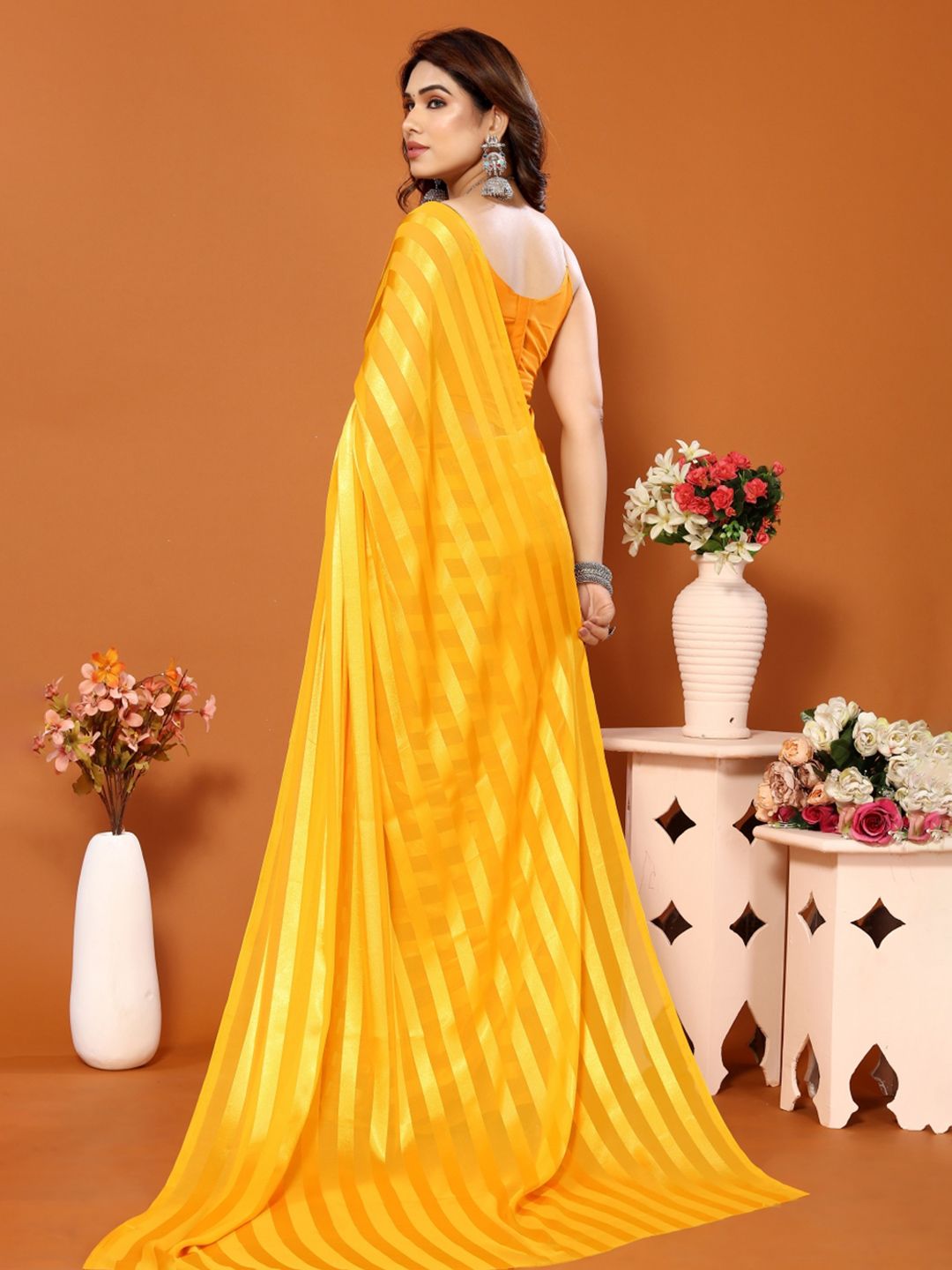 Dhimhi Women's Striped Satin Saree