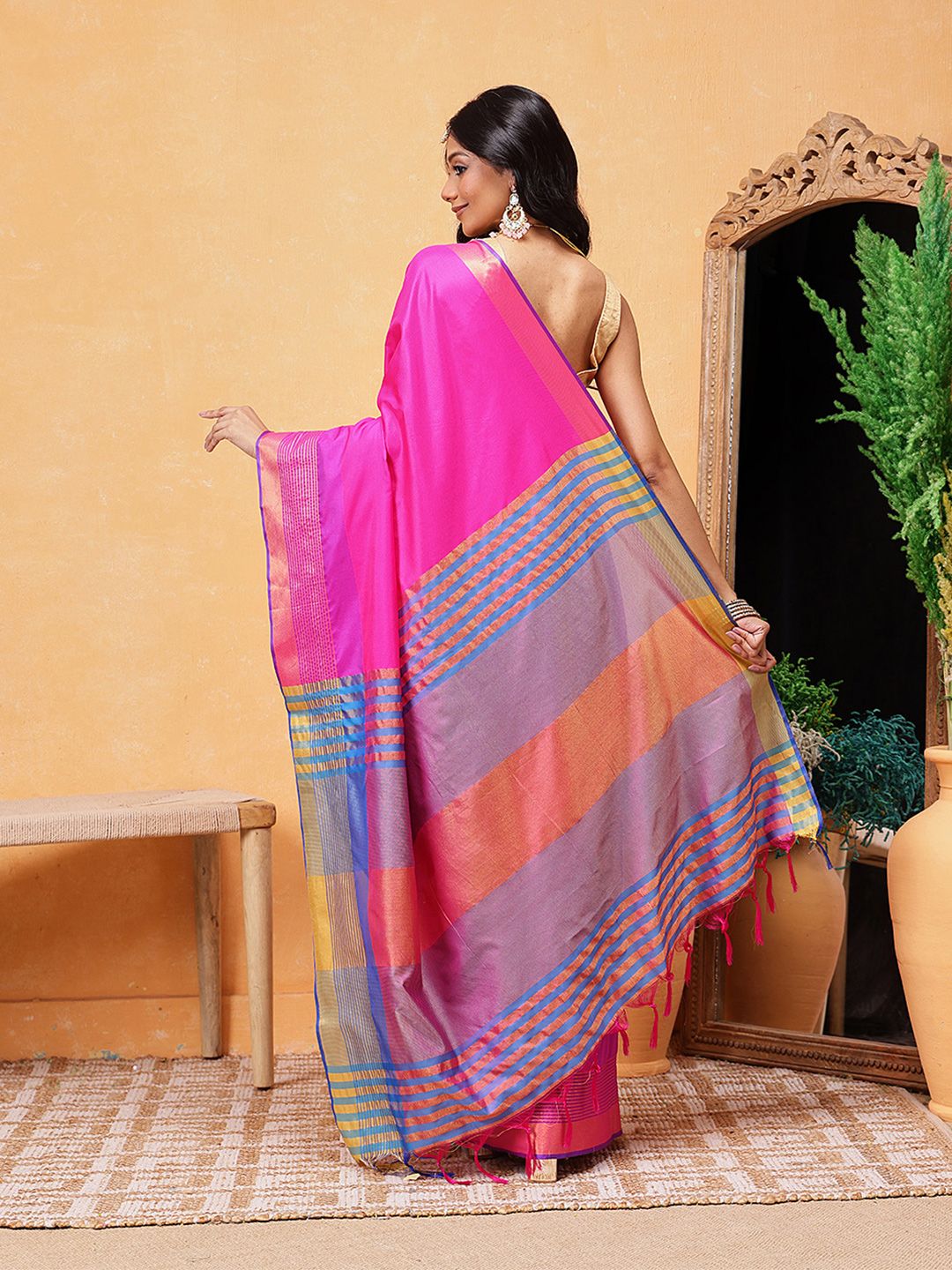 Dhimhi Women's Women Ready to Wear Saree With Blouse Piece