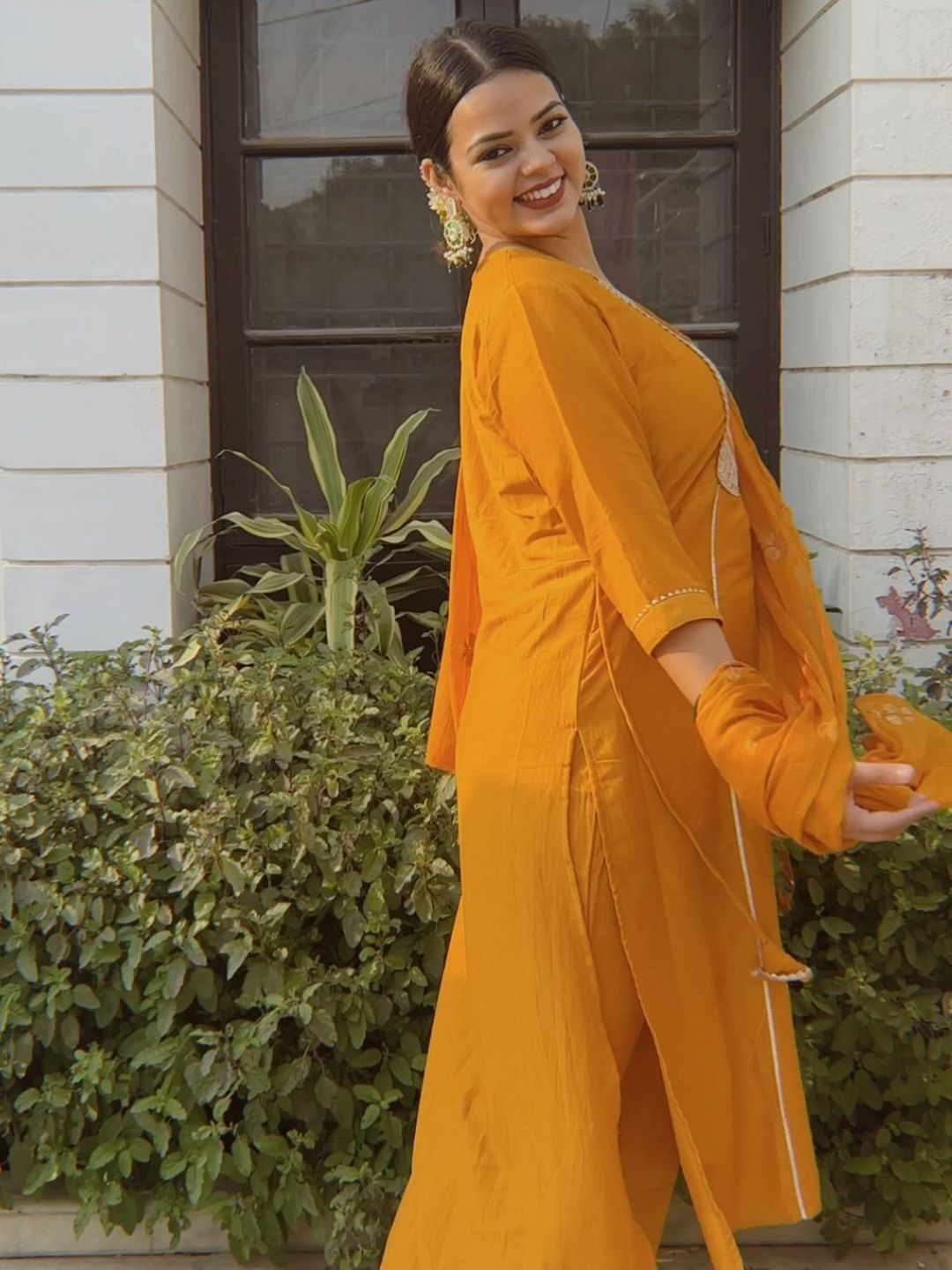 Dhimhi Women's Ethnic Motifs Embroidered Regular Gotta Patti Kurta with Palazzos & Dupatta