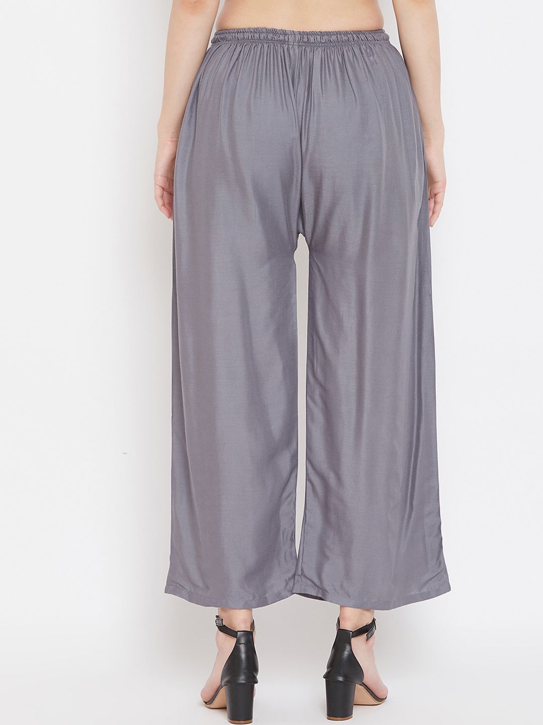 Dhimhi Women's Grey Solid Straight Palazzos