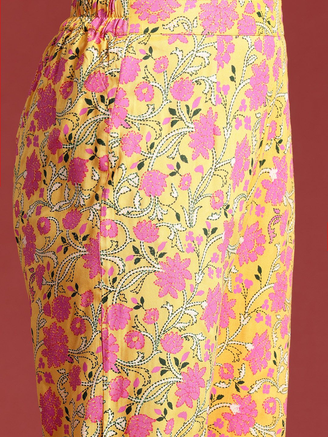 Dhimhi Women's Floral Printed Shoulder Straps A-Line Kurta Set