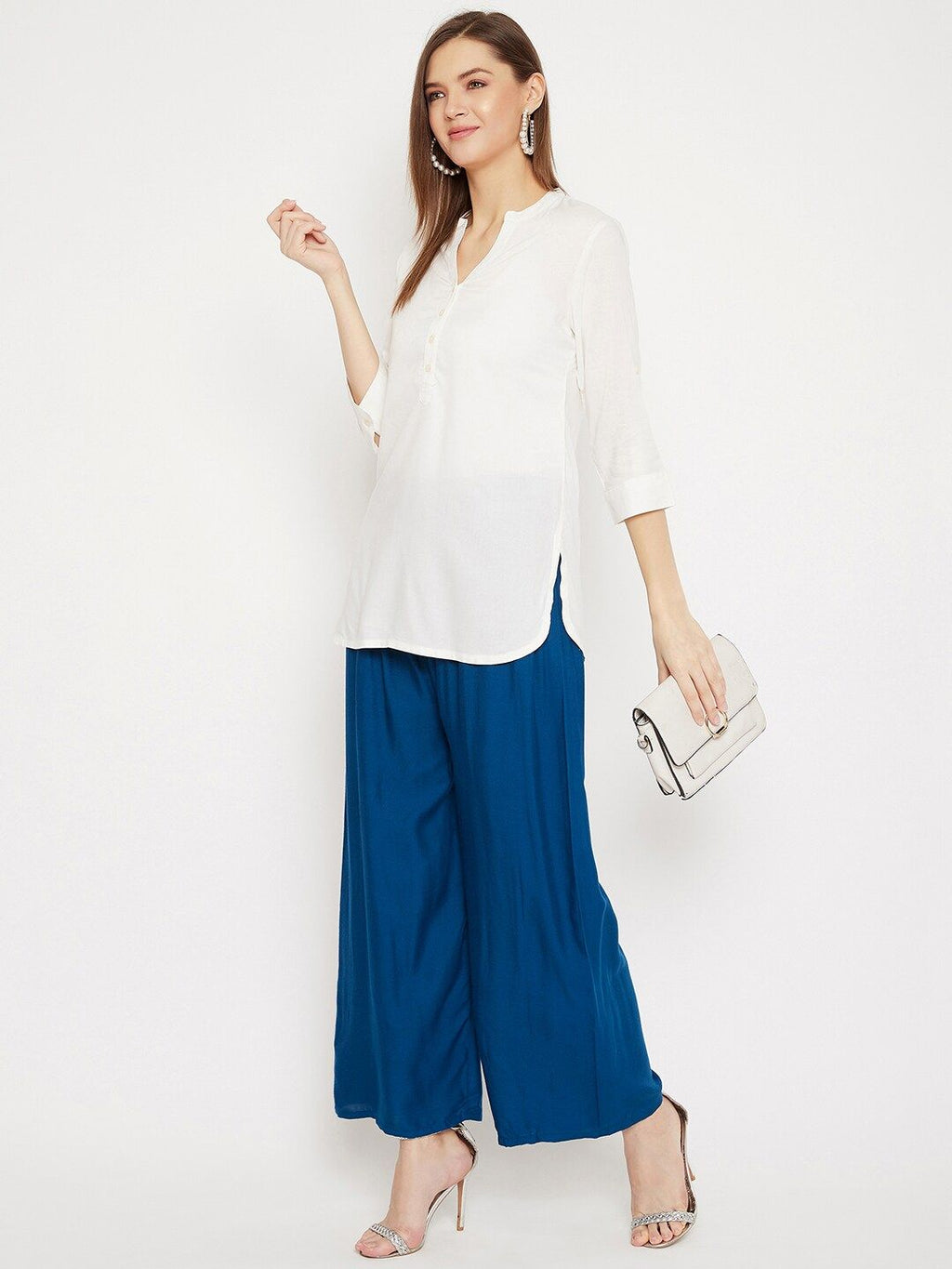 Dhimhi Women's Blue Solid Straight Palazzos