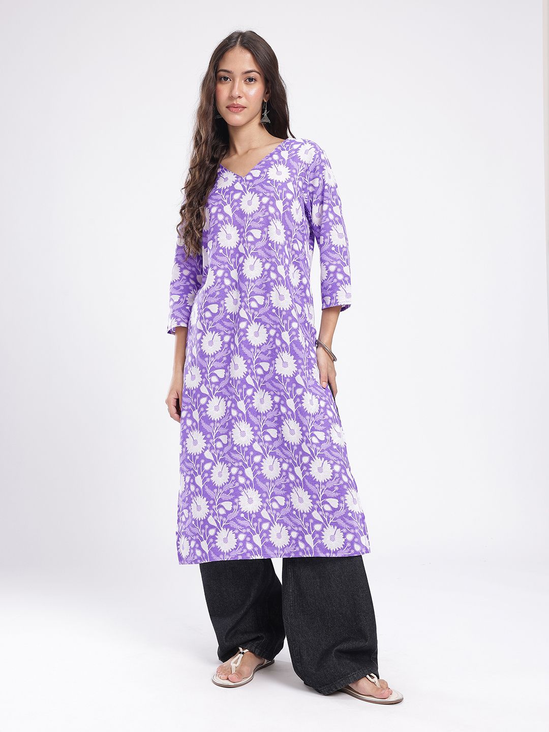 Floral Printed V-Neck Straight Kurta