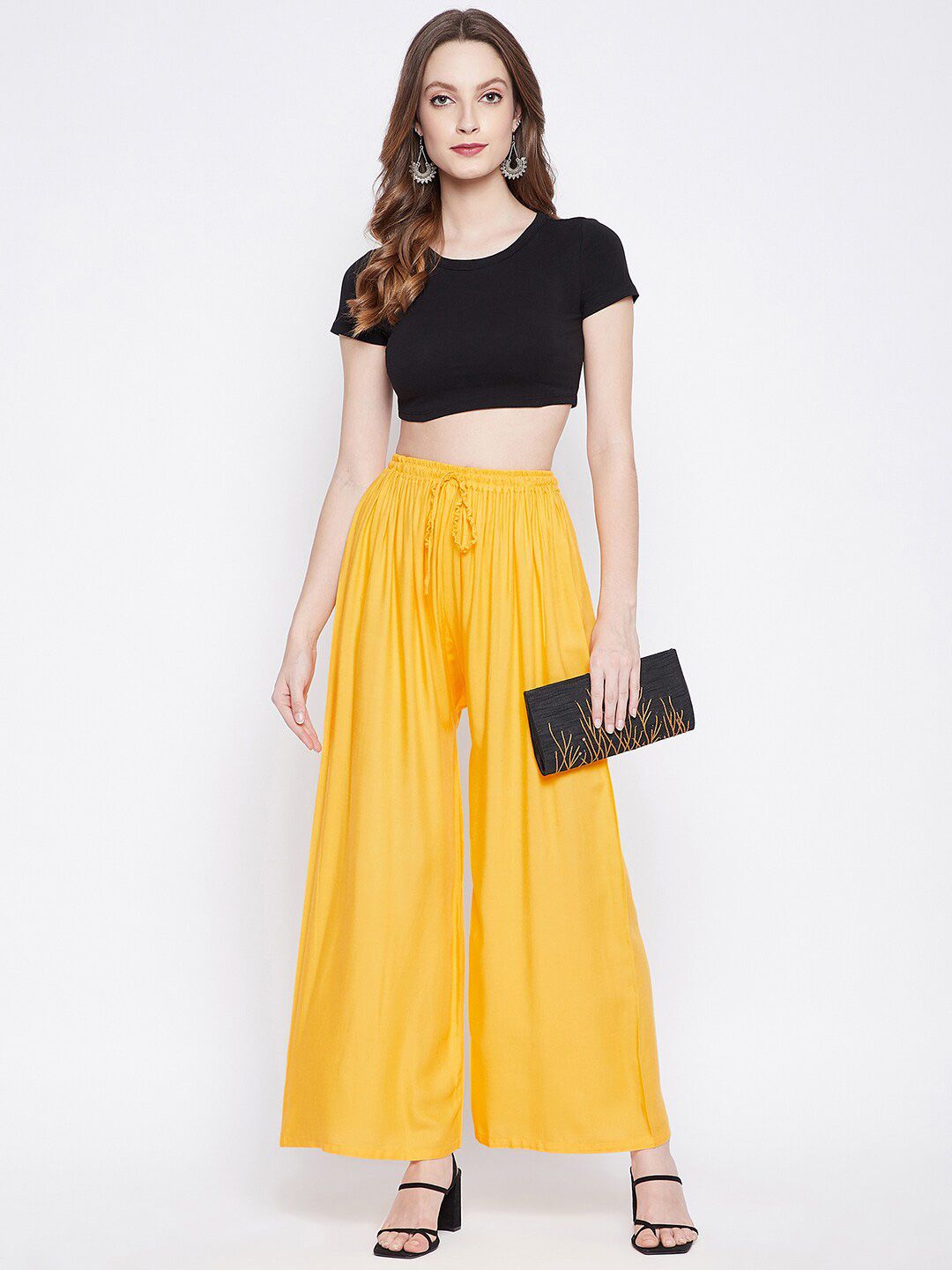 Dhimhi Women's Yellow Flared Knitted Palazzos