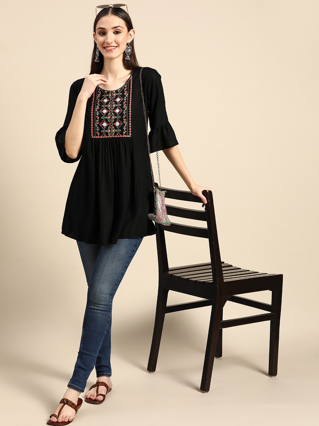 Dhimhi Women's Black Floral Embroidered Top