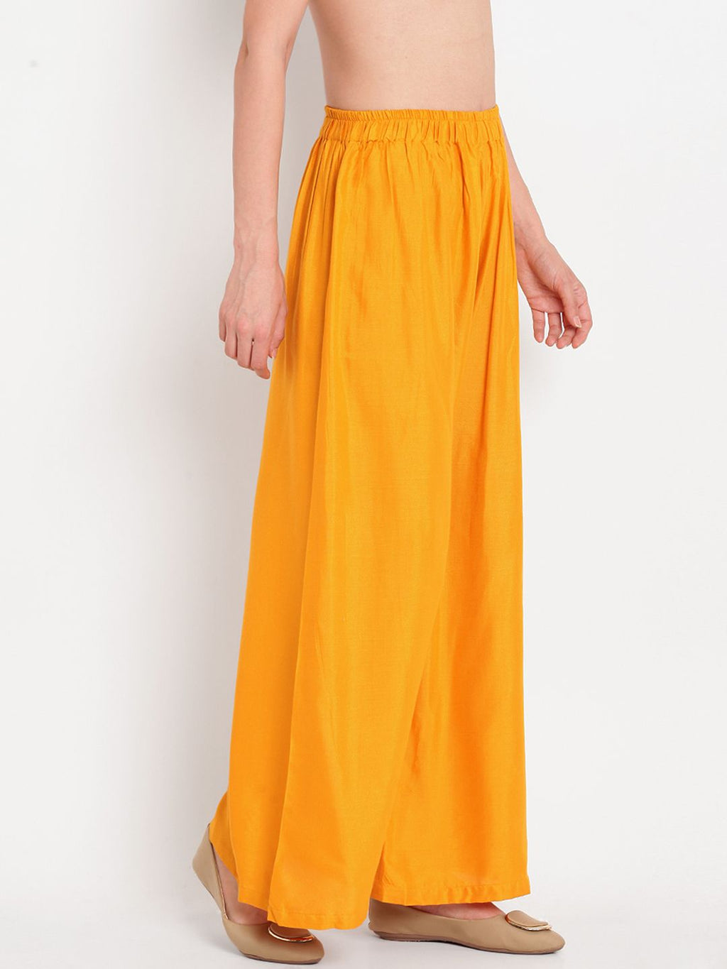 Dhimhi Women's Yellow Solid Flared Palazzos