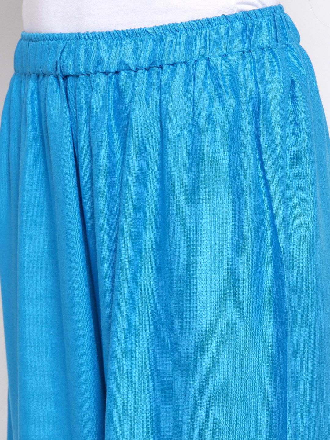 Dhimhi Women's Blue Solid Flared Palazzos