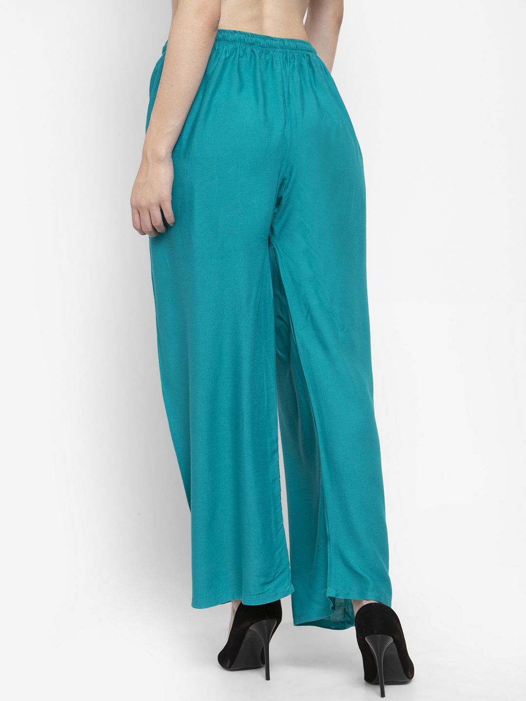 Dhimhi Women's Turquoise Blue Solid Straight Palazzos