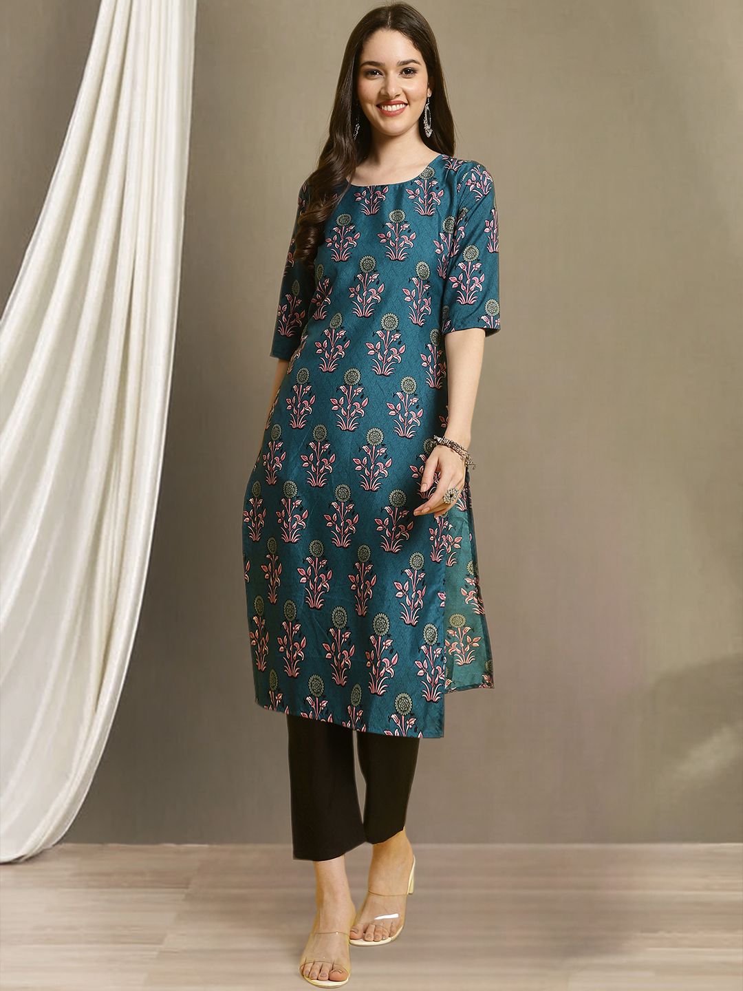 Dhimhi women's ethnic motifs printed kurta set with round neck straight kurta and matching trousers, vibrant traditional design.