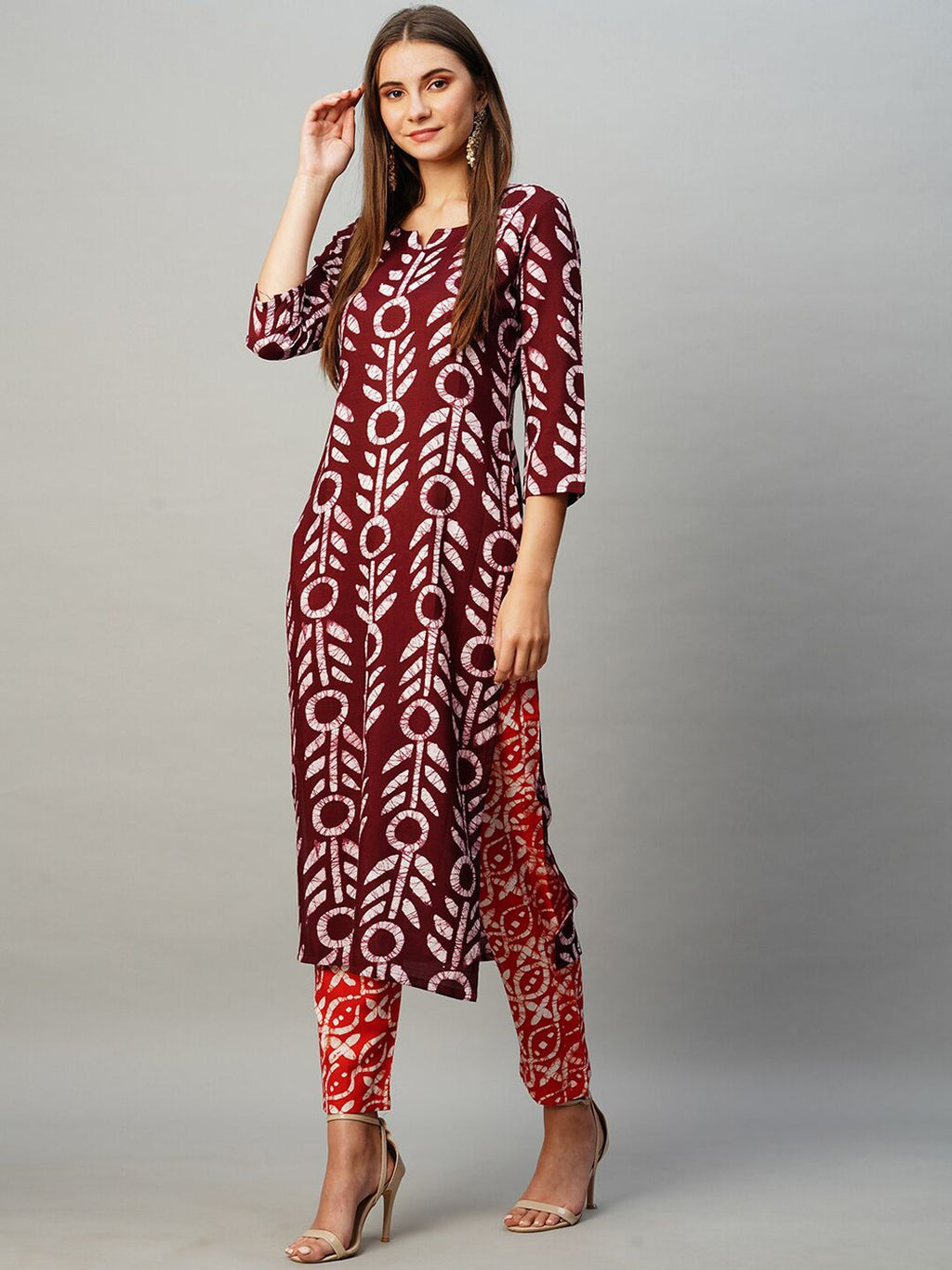 Dhimhi Women's Ethnic Motifs Printed Straight Kurta With Trousers & Dupatta
