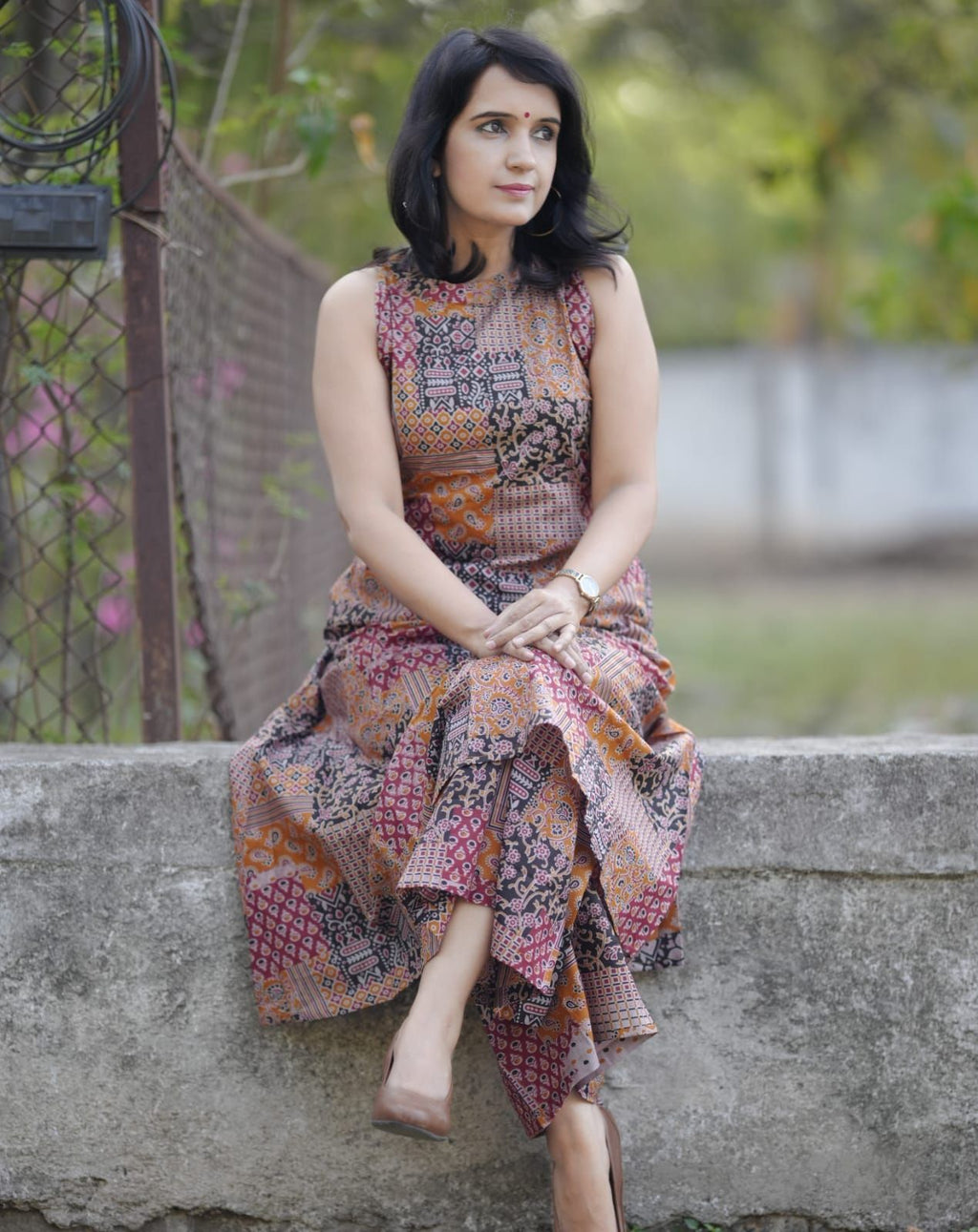 Dhimhi women's geometric printed round neck A-line kurta with matching palazzos, stylish traditional Indian kurta set.