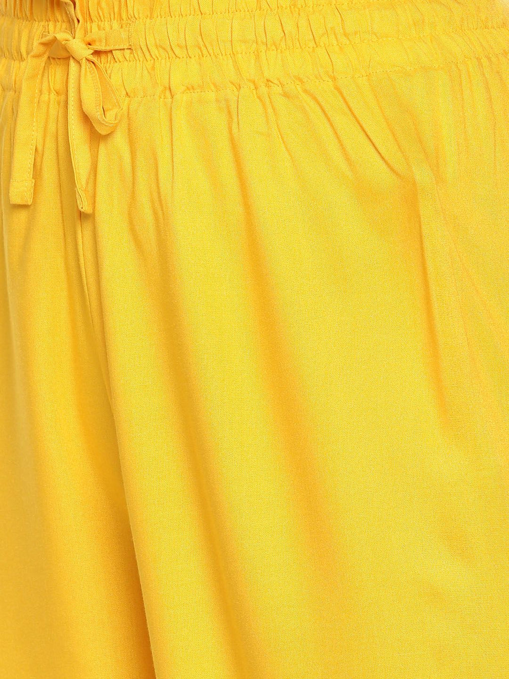 Dhimhi Women's Yellow Solid Wide Leg Palazzos