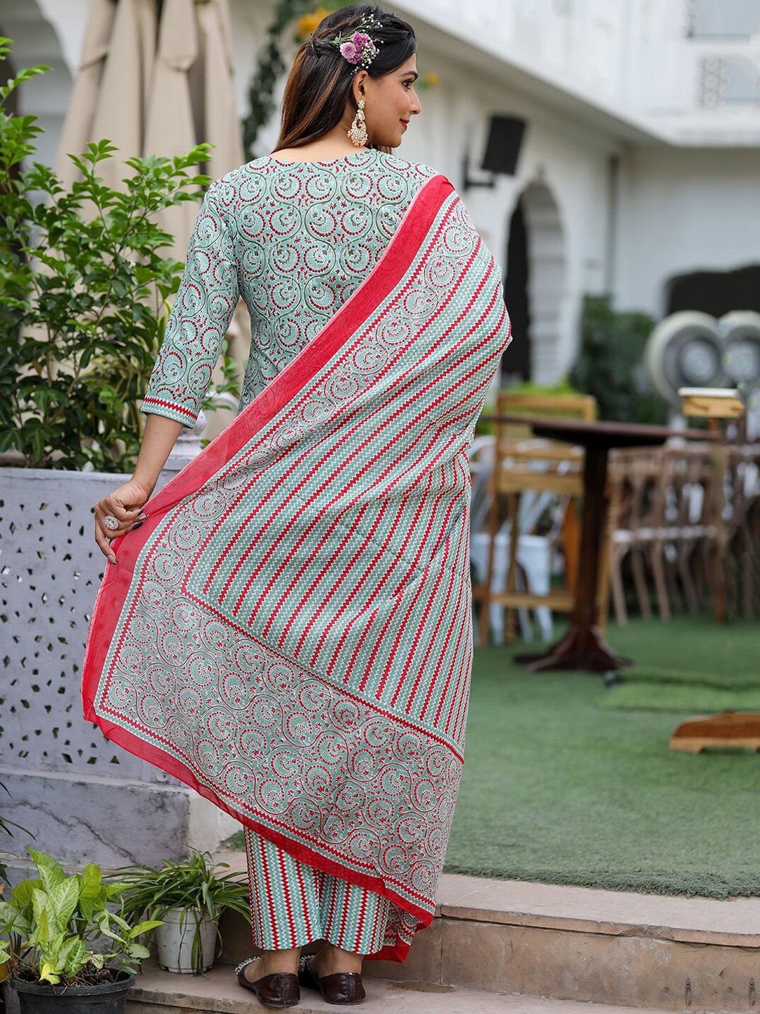 Dhimhi Women's Ethnic Motifs Printed Regular Pure Cotton Kurta With Trousers & Dupatta