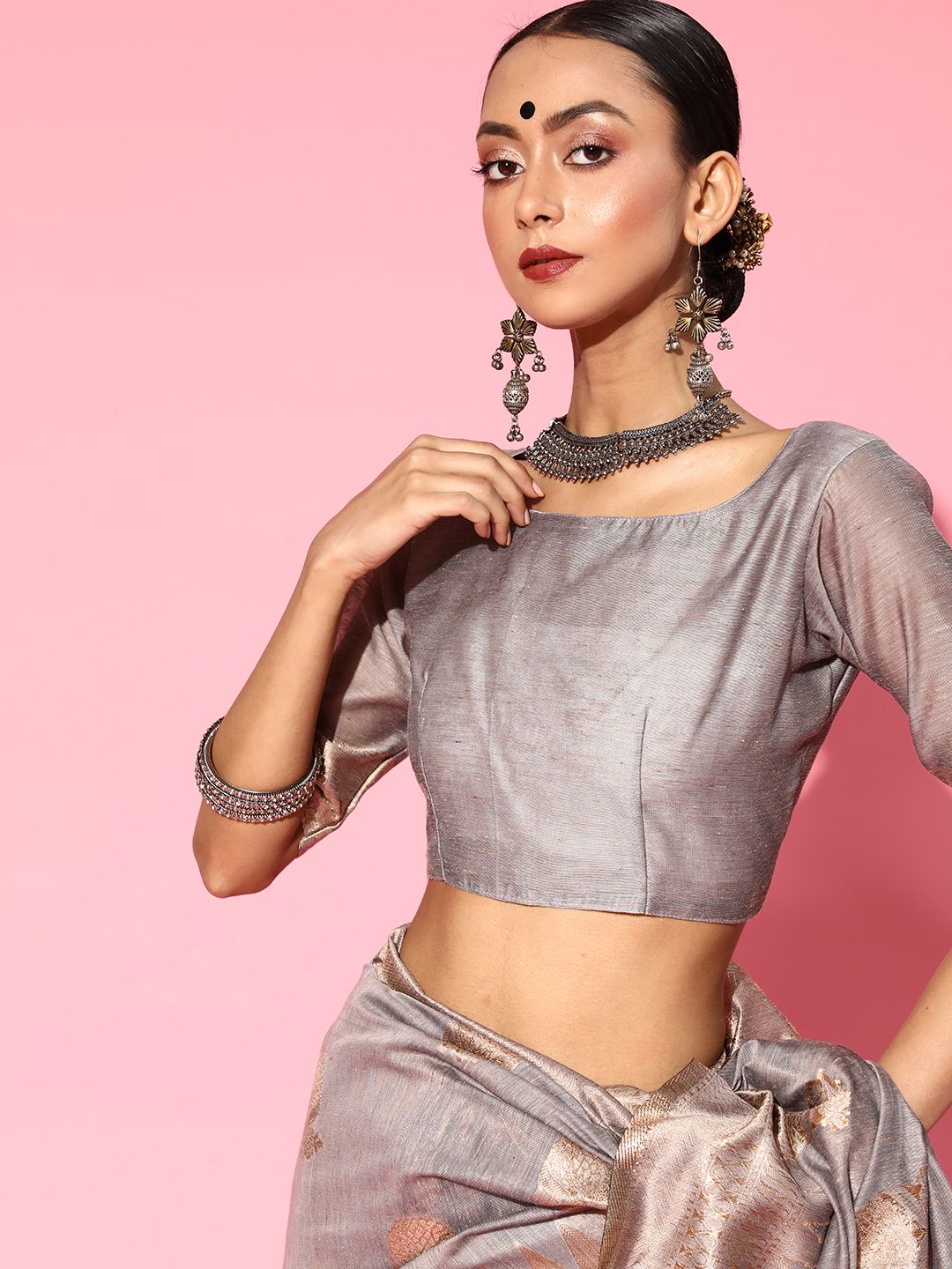 Dhimhi Women's Ethnic Motifs Silk Blend Saree with Woven Design border