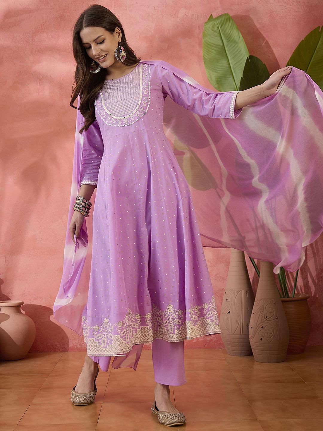 Dhimhi Women Abstract Embroidered Kurta with Trousers & Dupatta