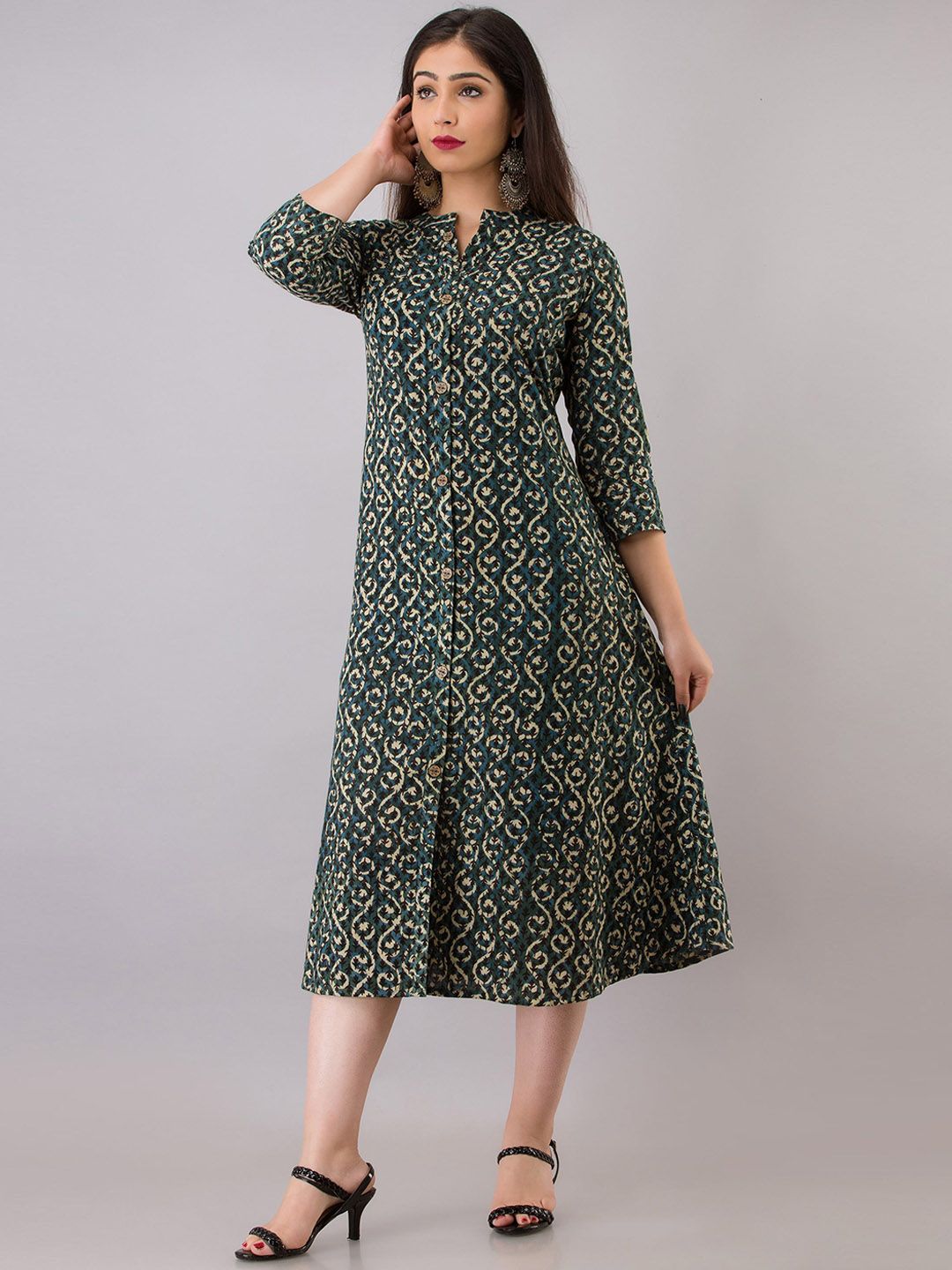Women Grey & Beige Ethnic Motifs Printed Thread Work Fusion Kurta