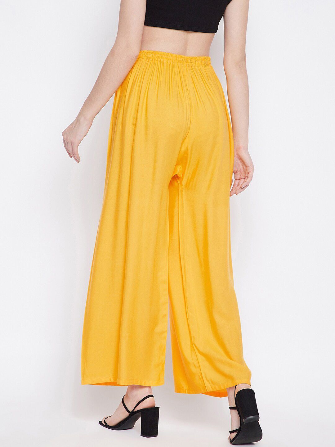 Dhimhi Women's Yellow Flared Knitted Palazzos