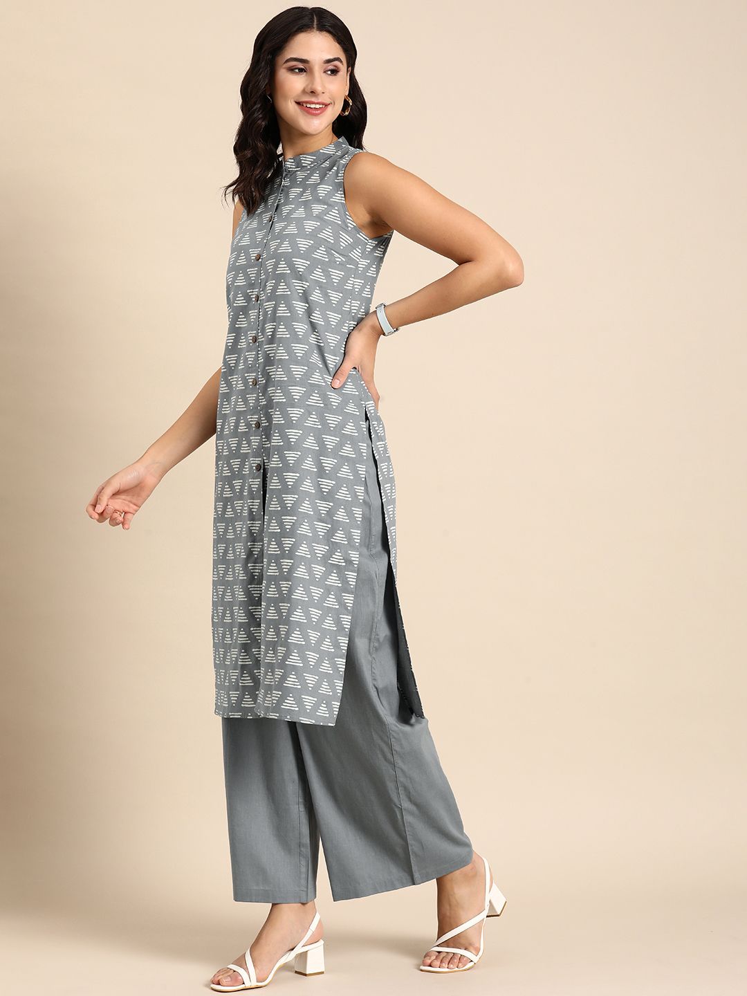 Dhimhi Women's Printed Regular Kurta with Palazzos