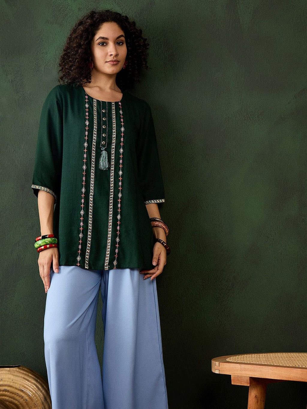 Dhimhi Women's Ethnic Motifs Embroidered Round Neck Top