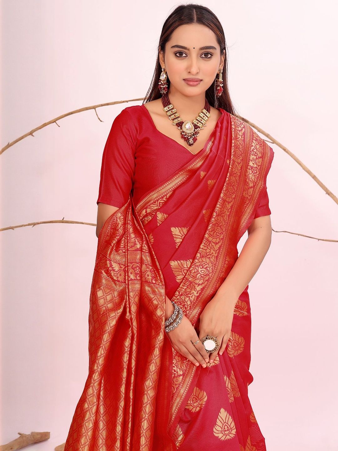 Dhimhi Women's Maroon Silk Cotton Woven Design Sarees