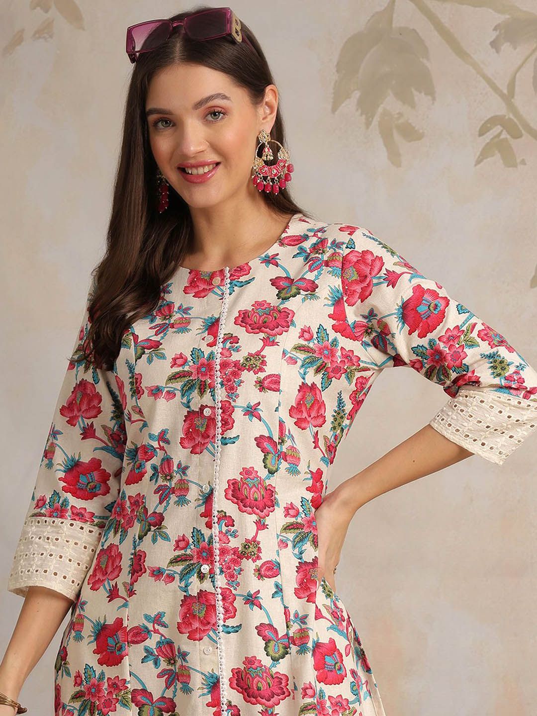 Dhimhi Women's Women Floral Printed Thread Work Kurta