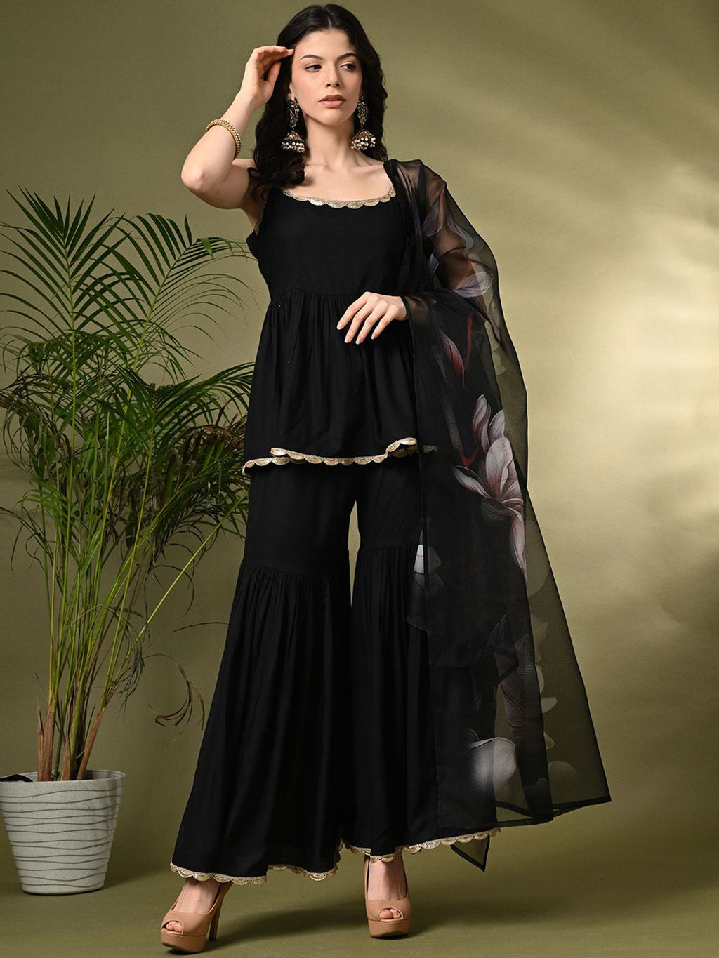 Dhimhi Women A-Line Kurti With Sharara & Dupatta